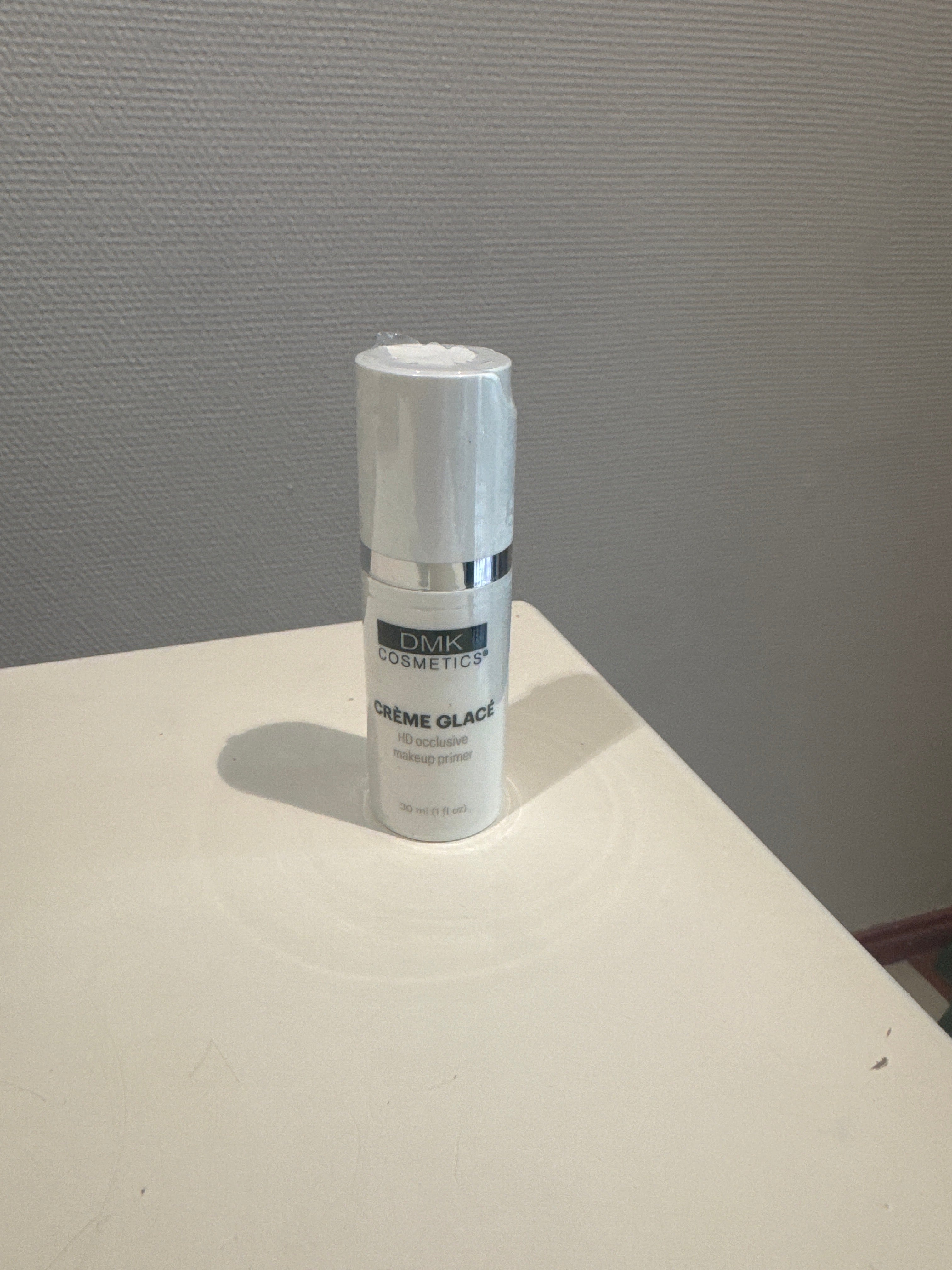 DMK Crème Glace meikinpohjustus